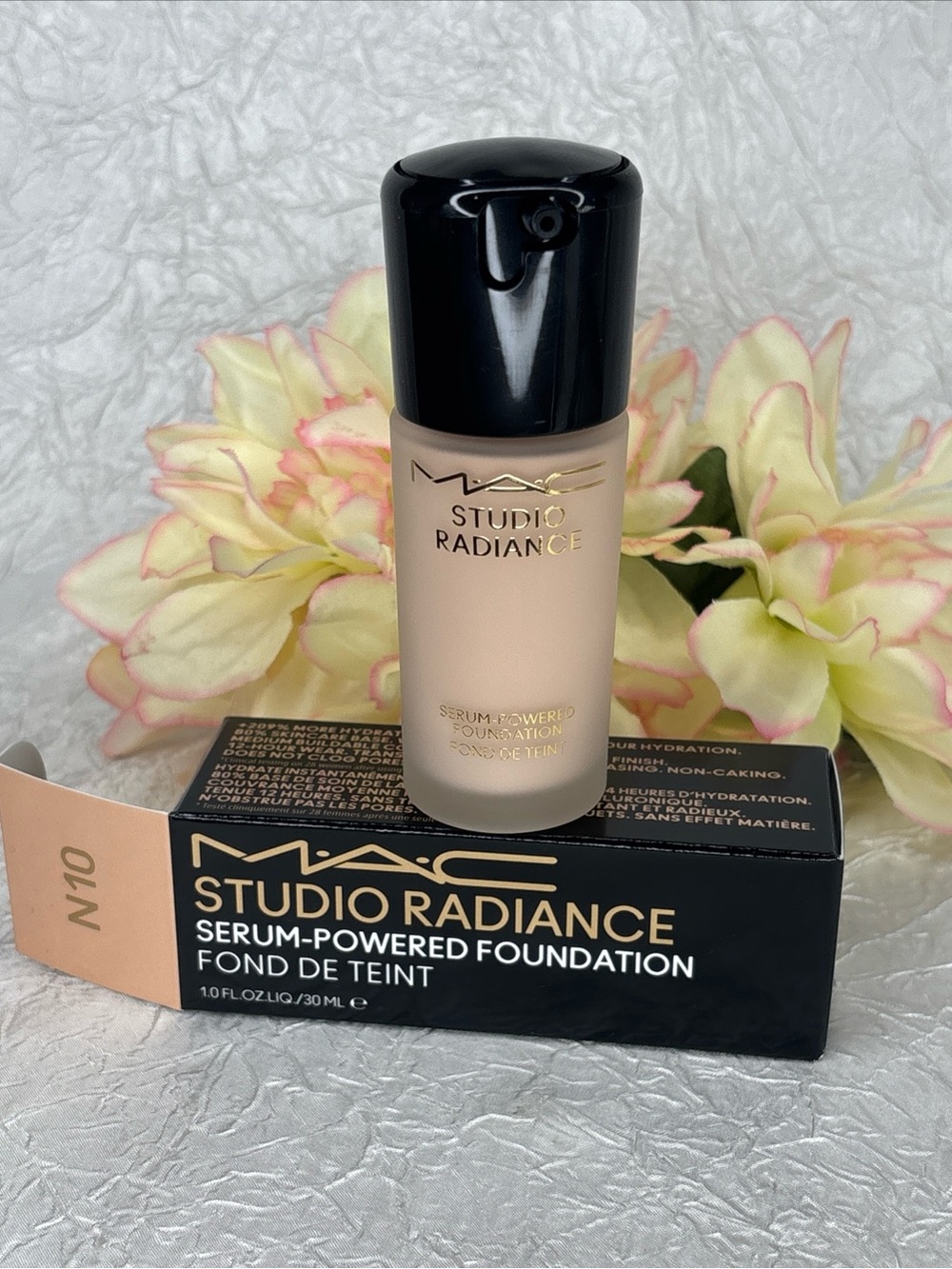 MAC N10 Studio Radiance Serum Powered Foundation - 1oz New In Box